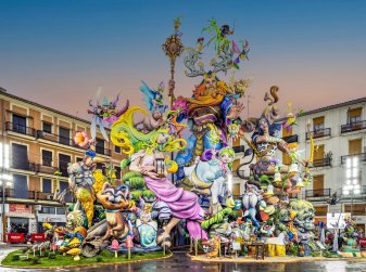 Полная программа праздника Фальяс 2026 и гайд по Las Fallas