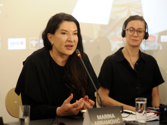 Художница Марина Абрамович представит перфоманс в Барселоне