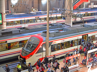 Renfe отменяет сотни поездов в Валенсии
