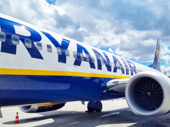 Ryanair сократит миллион пассажирских мест в аэропортах Испании