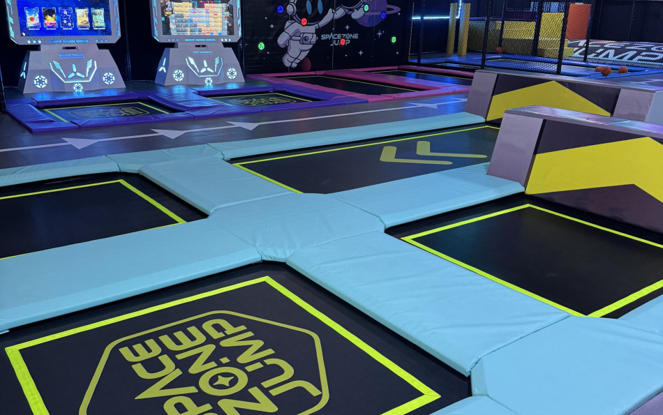 Новый парк развлечений Space Zone Jump открылся рядом с Валенсией