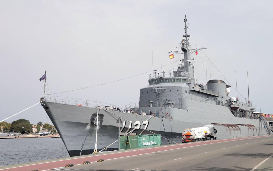 Учебный корабль ВМС Бразилии открыт для посещений в течение двух дней